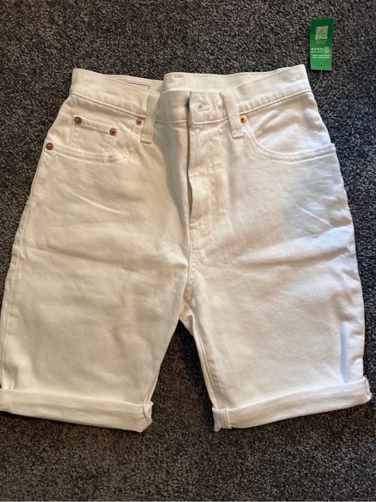 GAP Pants - GAP White High-Rise Bermuda Shorts
